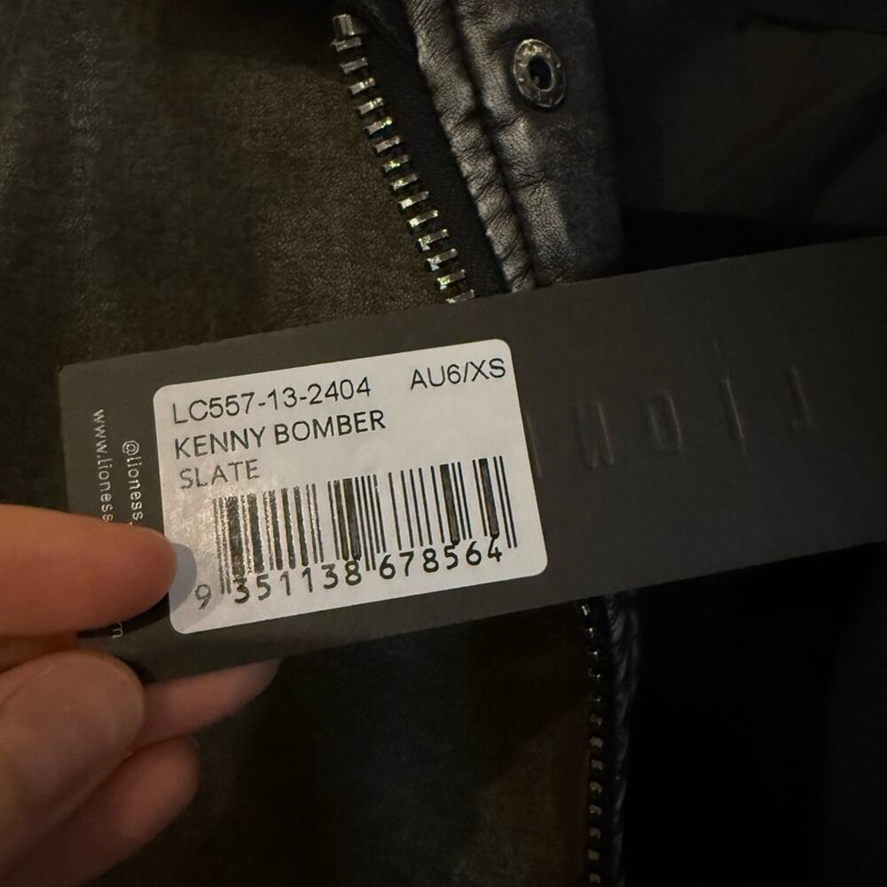 NEW NWT Lioness Kenny Bomber Jacket in Slate XS - Picture 4 of 7
